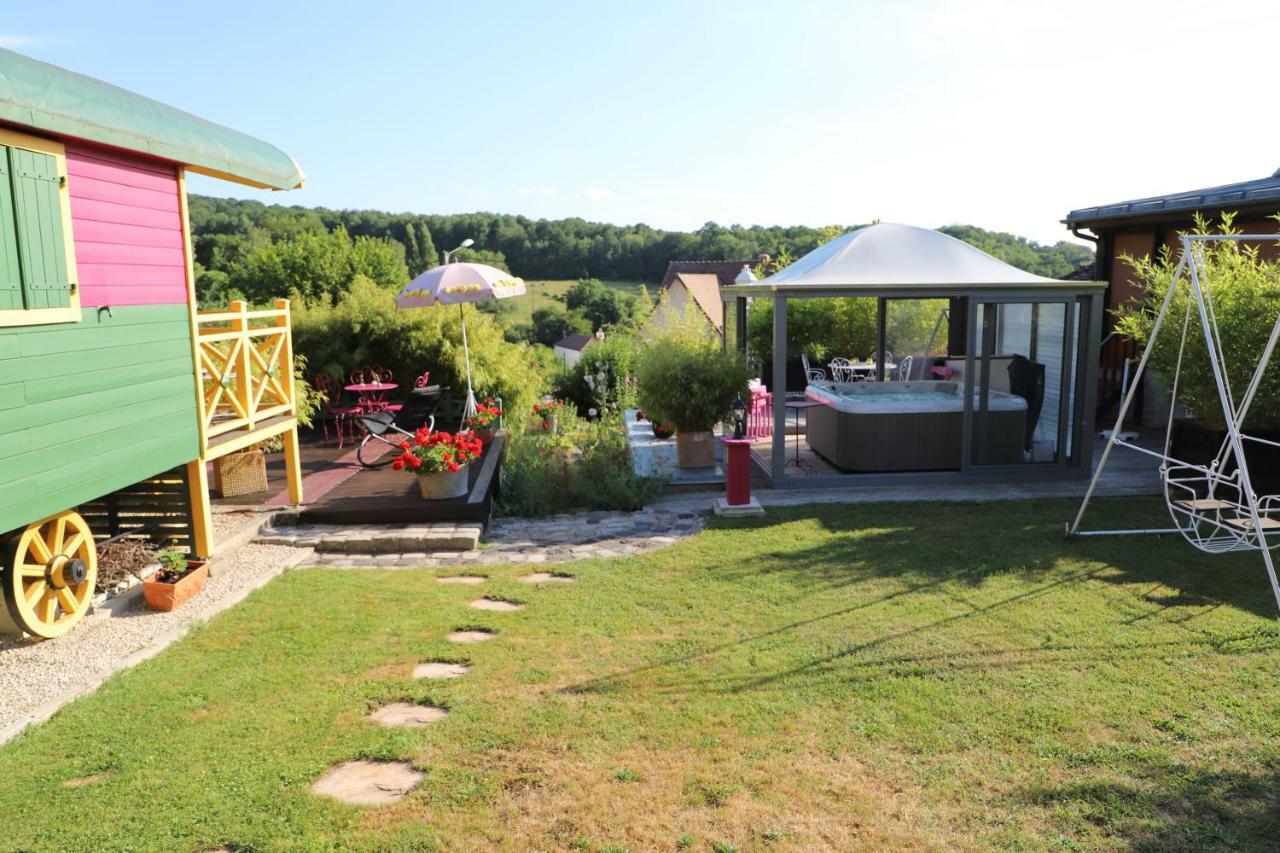Roulotte La Dominique Bed & Breakfast Romery  Eksteriør bilde